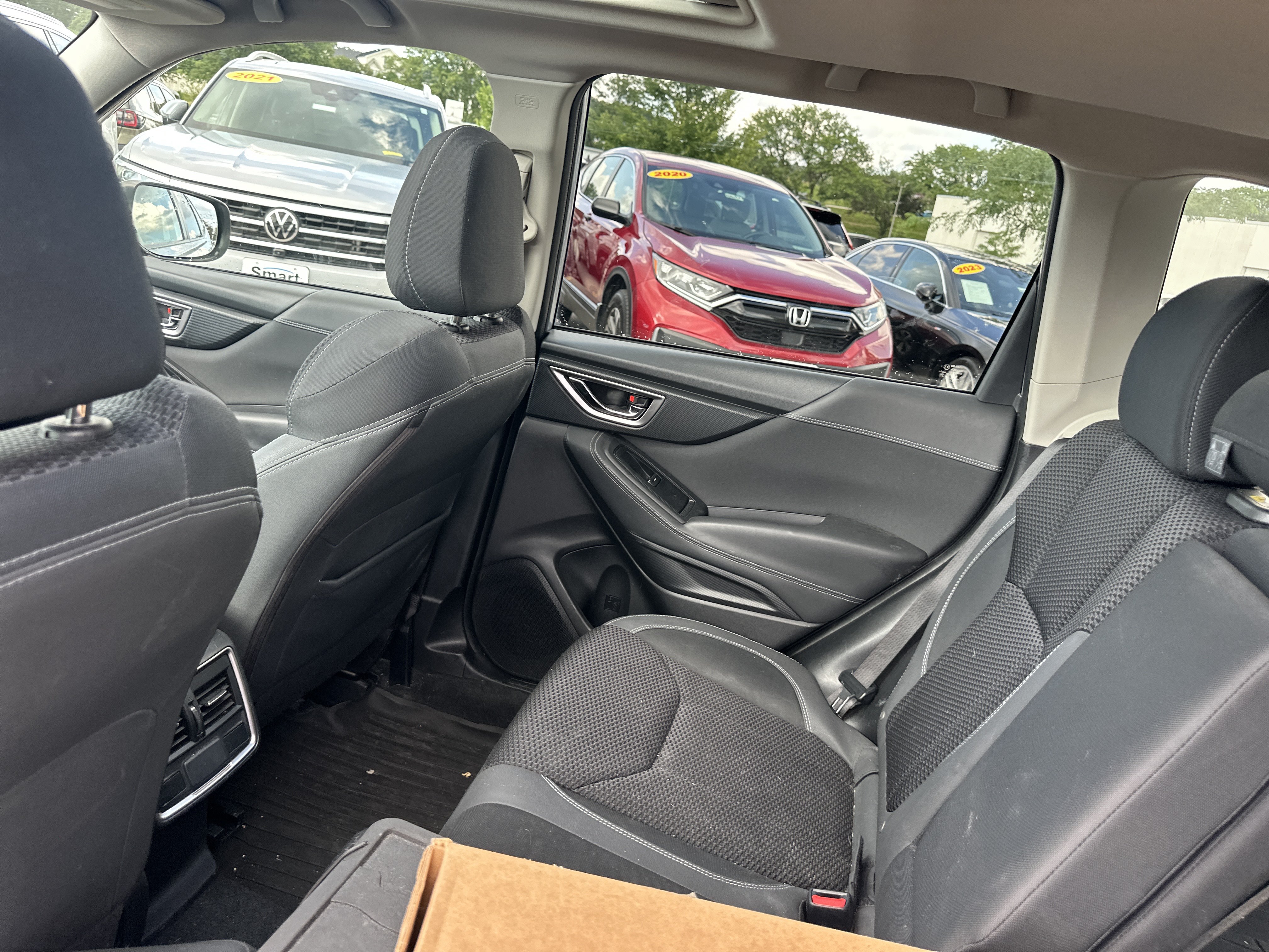 Used 2019 Subaru Forester Premium AWD/4WD image 14