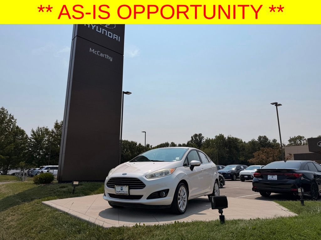 Used 2017 Ford Fiesta Titanium FWD image 1