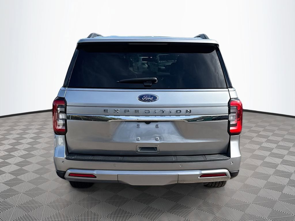 Used 2023 Ford Expedition Limited AWD/4WD image 7