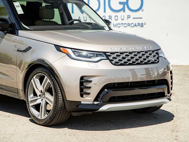New 2025 Land Rover Discovery Metropolitan Edition AWD/4WD image 5