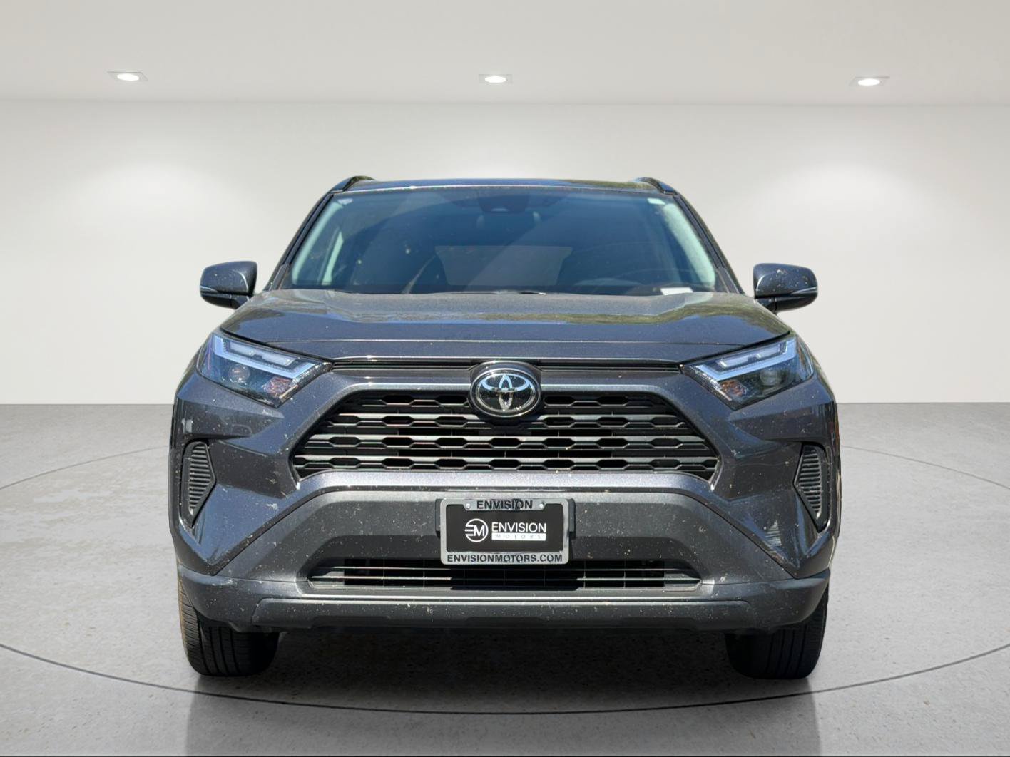 Used 2022 Toyota RAV4 XLE w/ Convenience Package FWD image 7