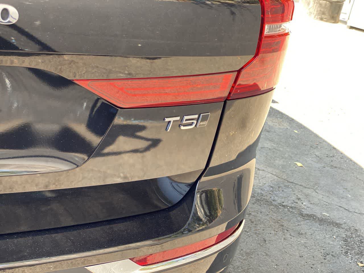 Used 2021 Volvo XC60 T5 Inscription w/ Advanced Package AWD/4WD image 11