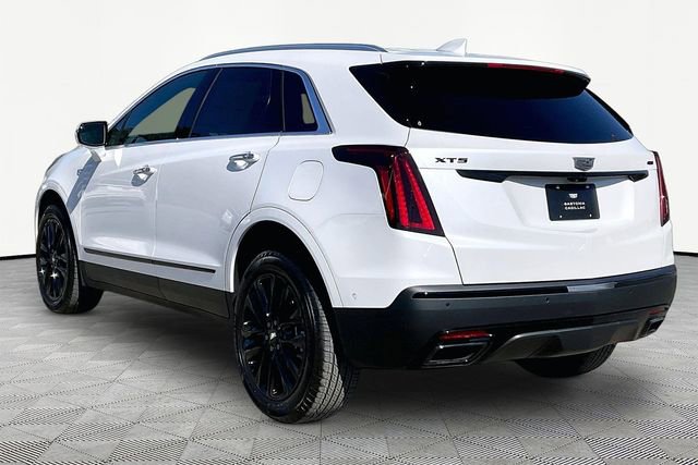 New 2026 Cadillac XT5 Premium Luxury w/ LPO, ONYX Package FWD image 4