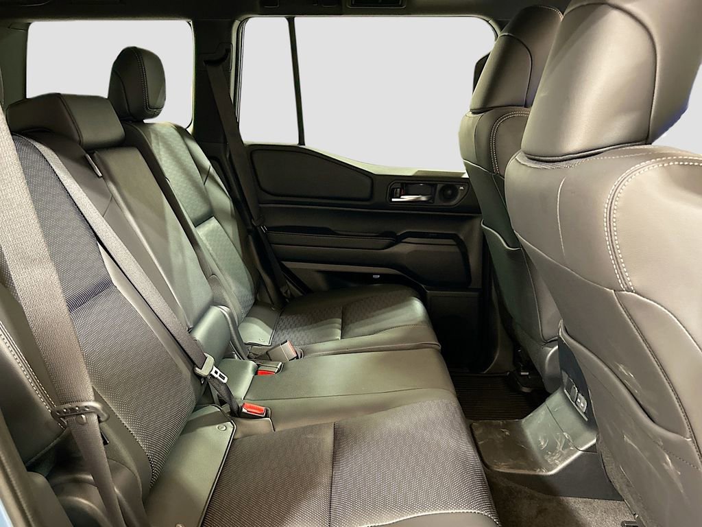 New 2025 Toyota Land Cruiser w/ Premium Package AWD/4WD image 28