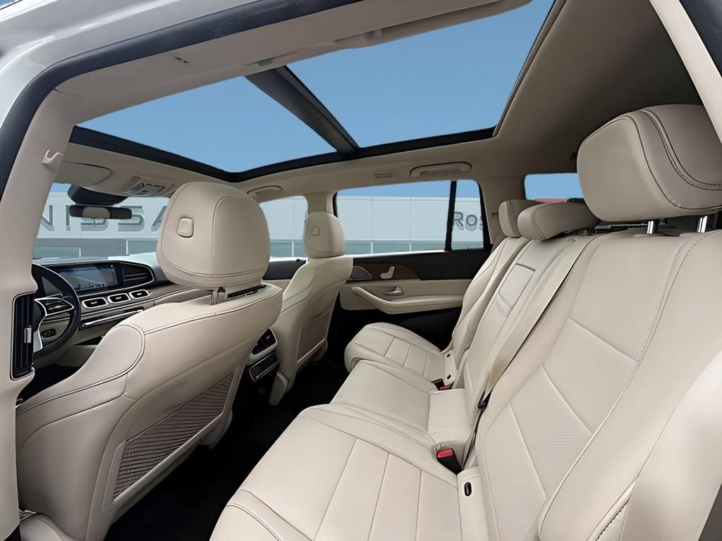 Used 2022 Mercedes-Benz GLS 450 4MATIC image 31
