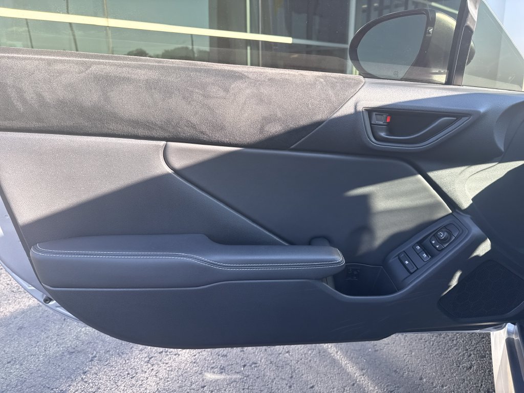 Used 2022 Toyota GR86 Premium w/ ALL Weather Mat Package (TMS) RWD image 39