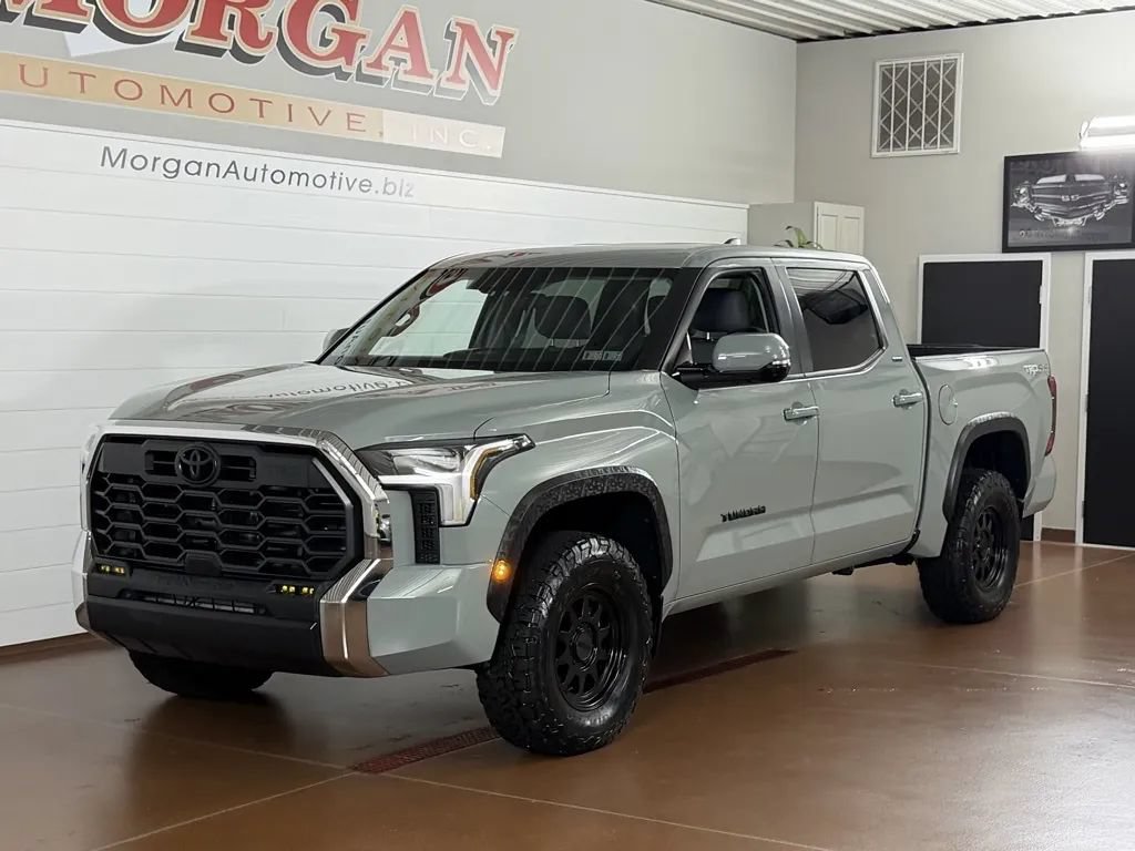 Used 2024 Toyota Tundra SR5 w/ TRD Off-Road Package AWD/4WD image 7