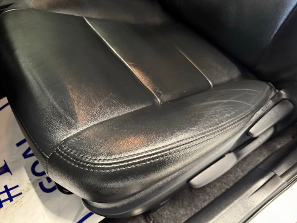 Used 2018 Toyota RAV4 LE image 20