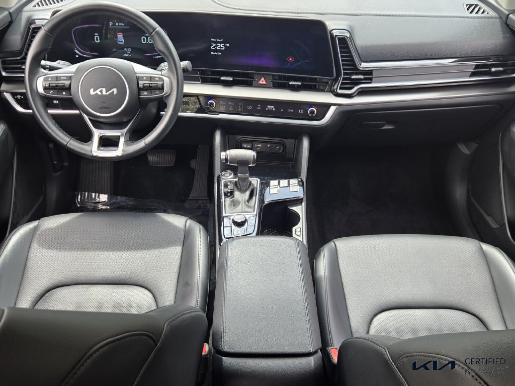 Certified 2024 Kia Sportage EX FWD image 12