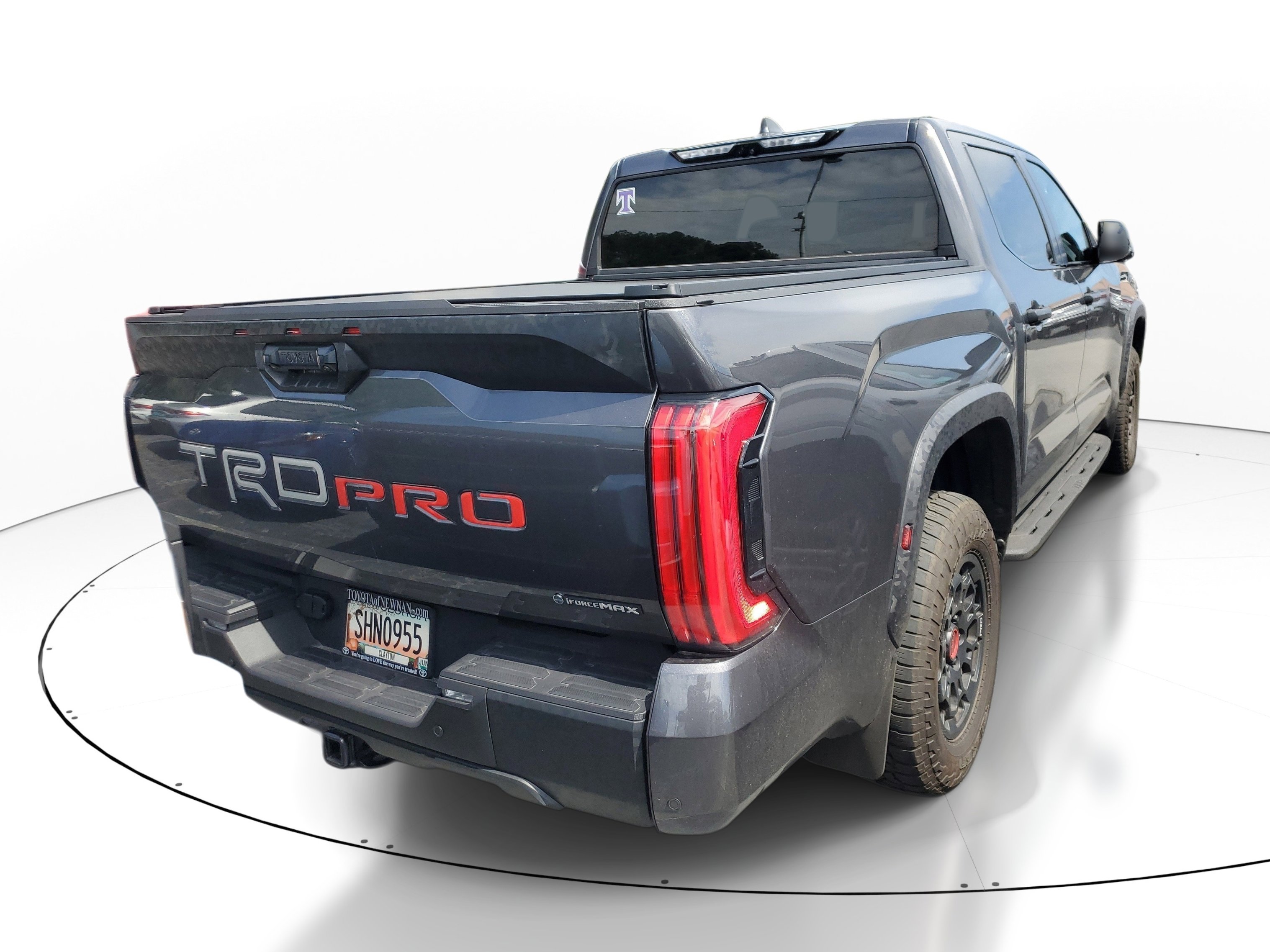 Used 2025 Toyota Tundra TRD Pro AWD/4WD image 4