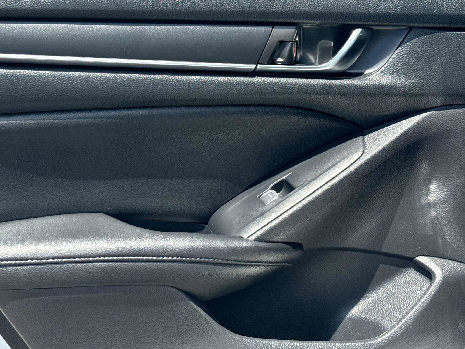 Used 2022 Honda Accord Sport Special Edition image 11