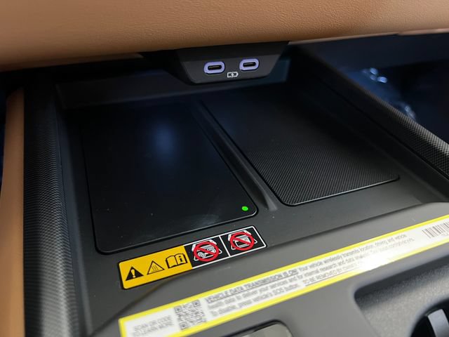 New 2026 Lexus ES 350e FWD image 32