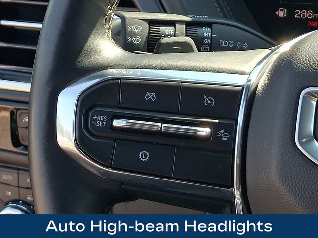 Used 2025 GMC Yukon Denali AWD/4WD image 7