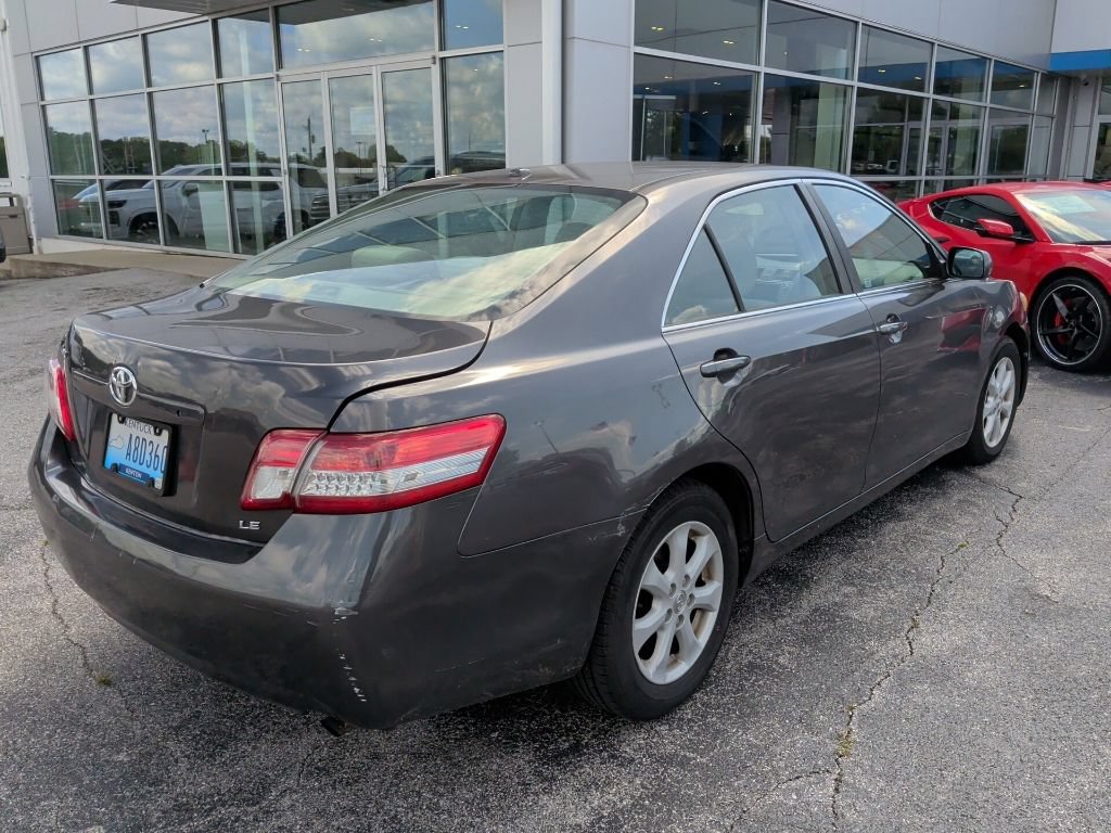 Used 2011 Toyota Camry LE w/ LE Extra-Value Pkg FWD image 3