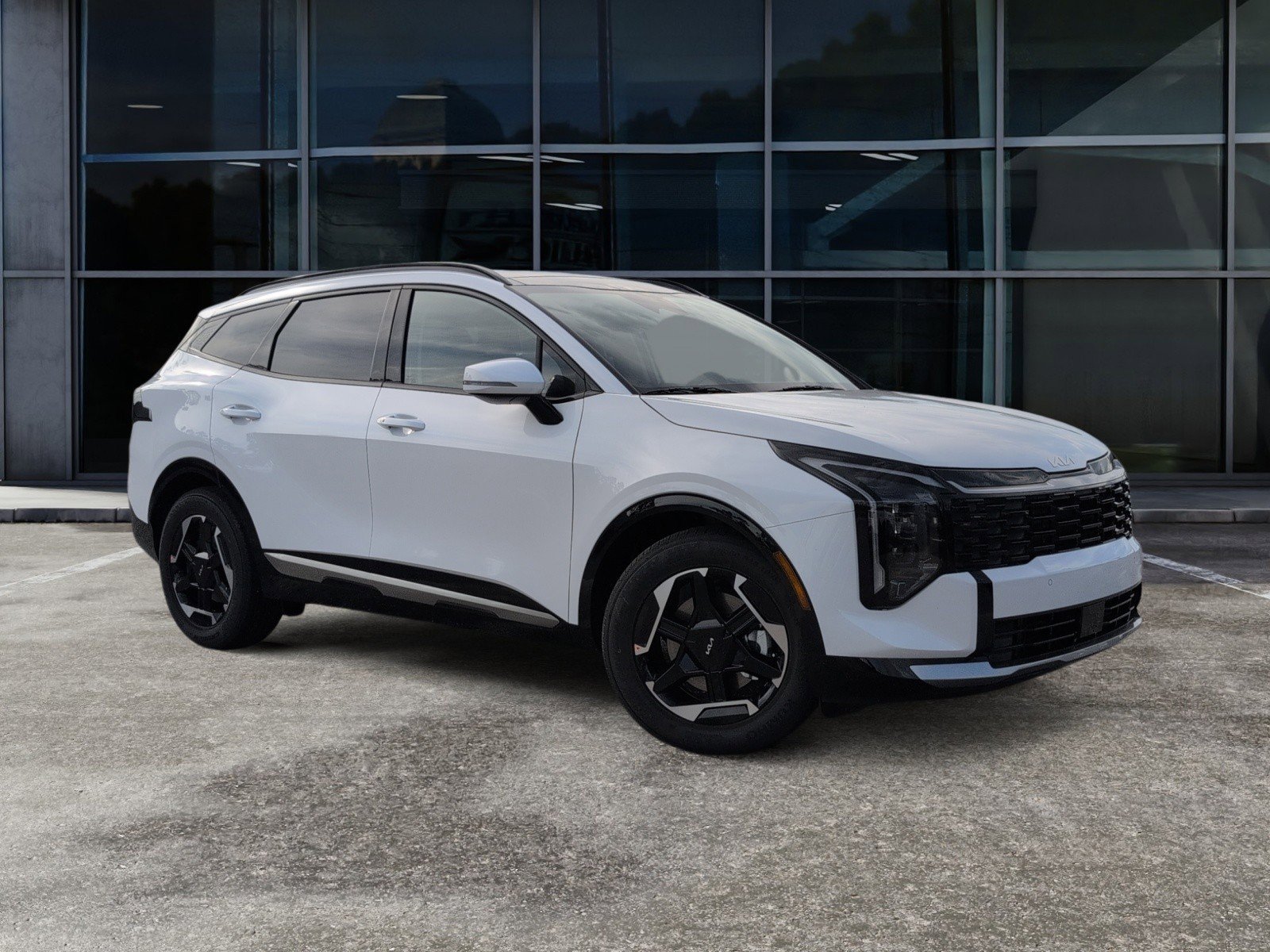 New 2026 Kia Sportage SX image 1