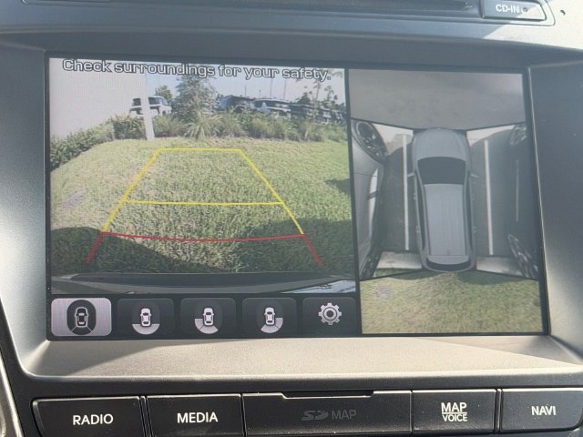 Used 2018 Hyundai Santa Fe Limited FWD image 30