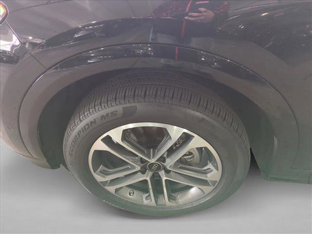 Certified 2025 Audi Q5 Premium Plus w/ Premium Plus image 26