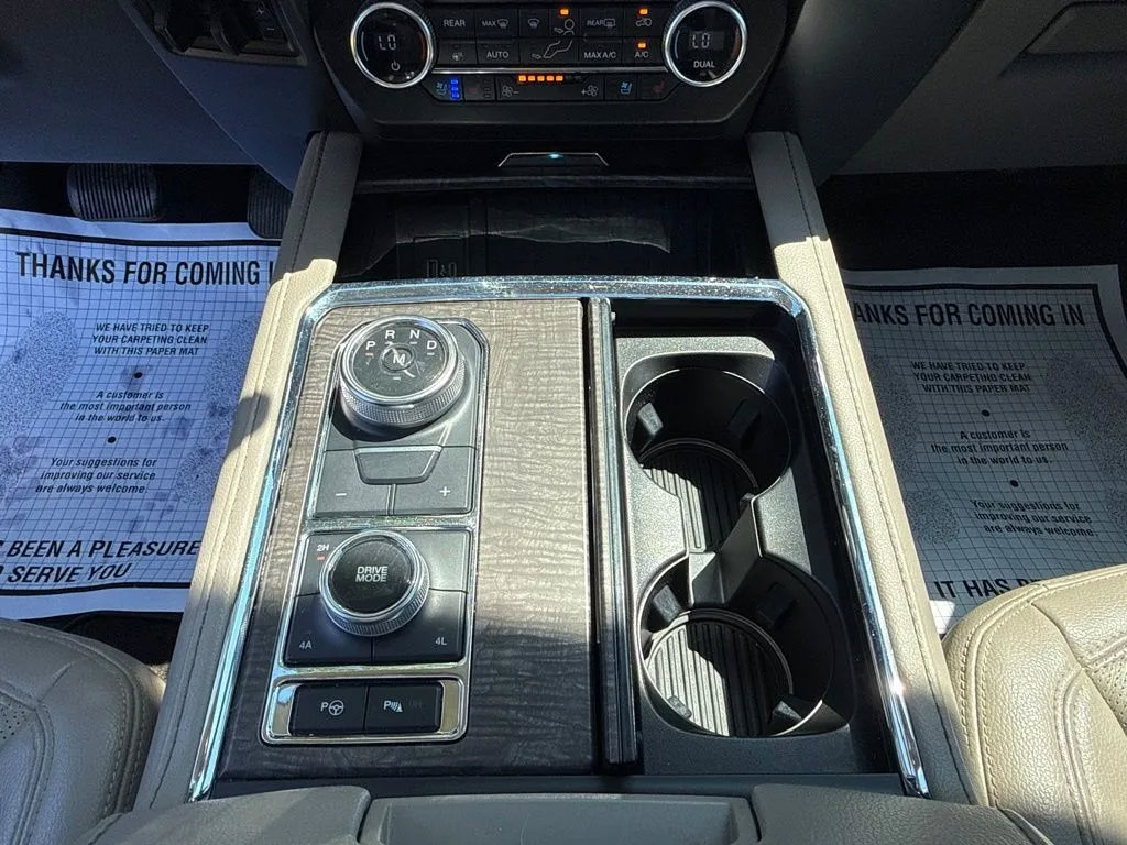 Used 2021 Ford Expedition Limited AWD/4WD image 27
