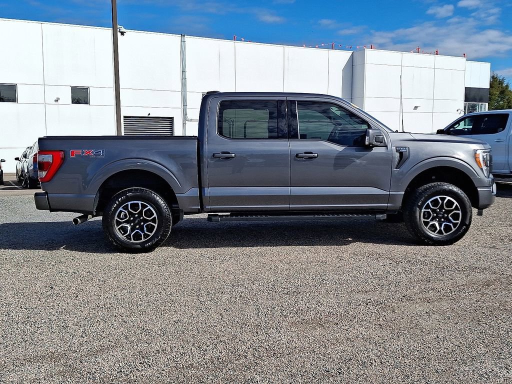 Used 2022 Ford F150 Lariat image 10
