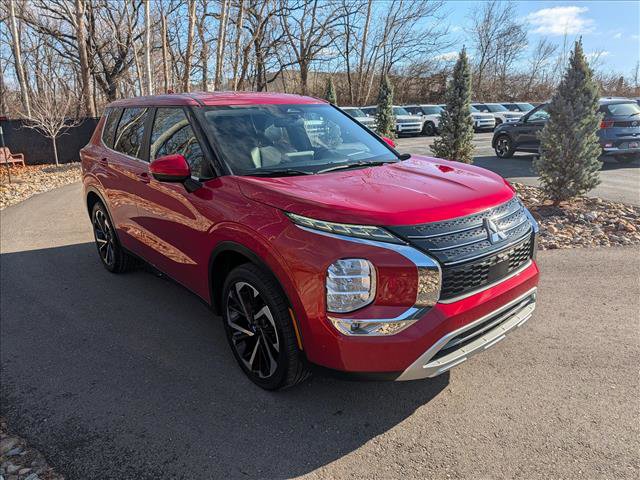 Used 2024 Mitsubishi Outlander SE image 7