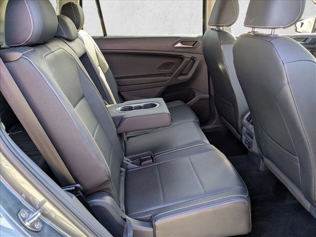 Used 2021 Volkswagen Tiguan SE FWD image 18