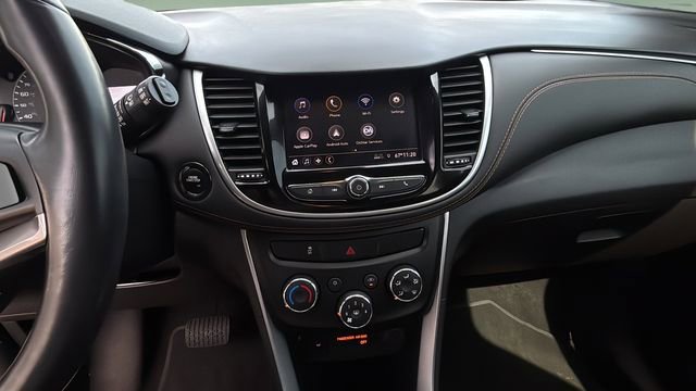 Used 2022 Chevrolet Trax LT w/ Driver Confidence Package image 25