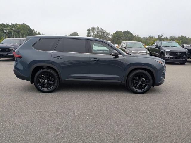 Used 2026 Toyota Grand Highlander AWD image 2