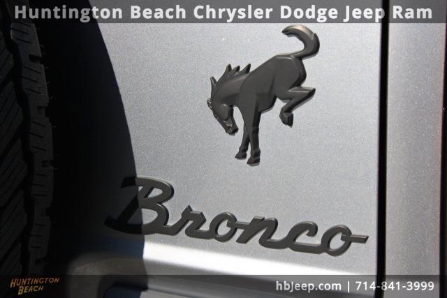 Used 2023 Ford Bronco Outer Banks image 6