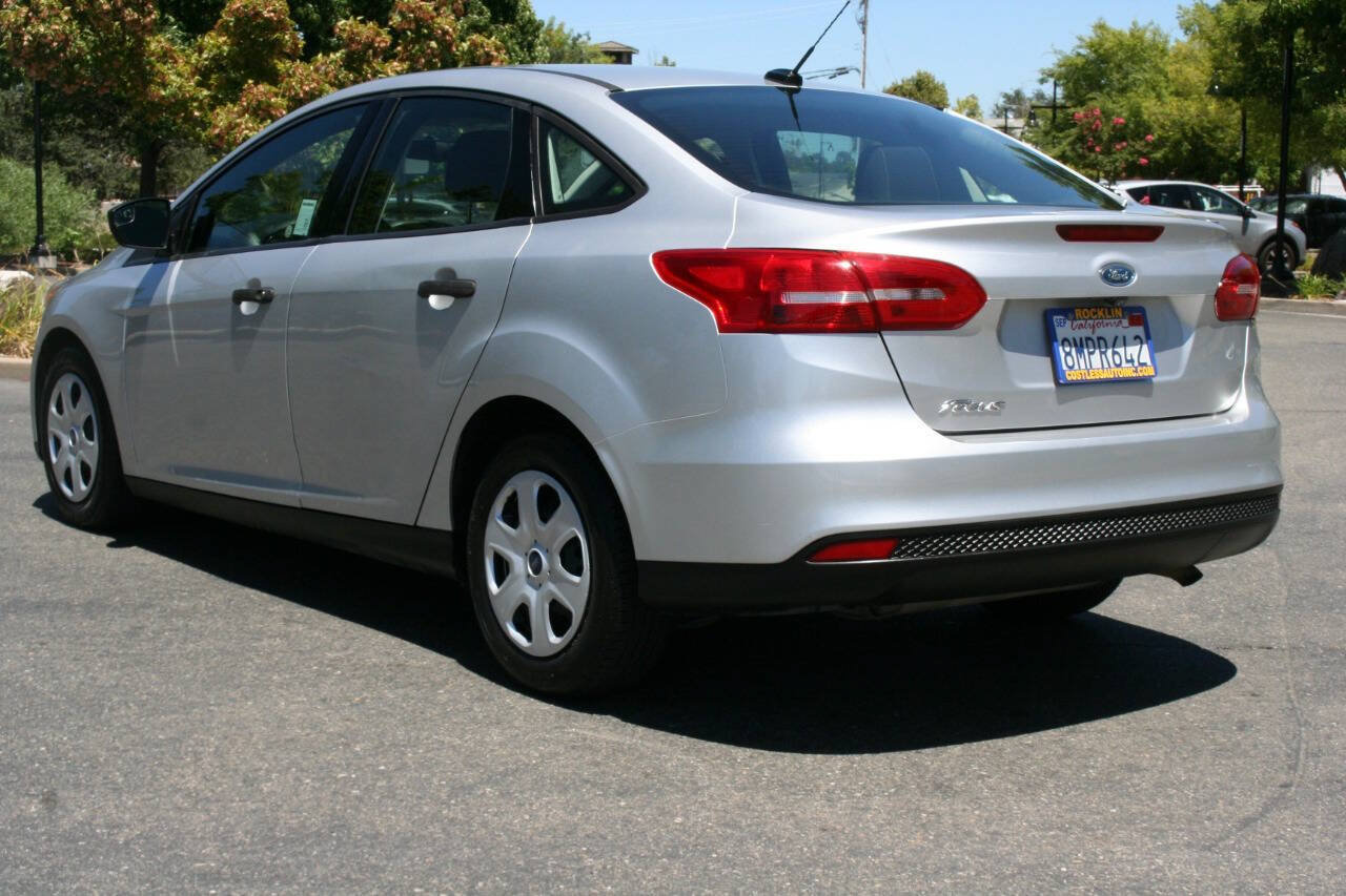 Used 2017 Ford Focus S FWD image 7