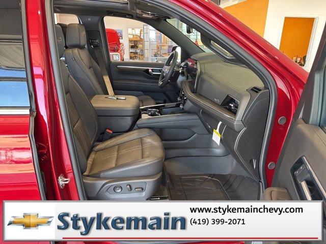 New 2026 Chevrolet Suburban High Country image 19