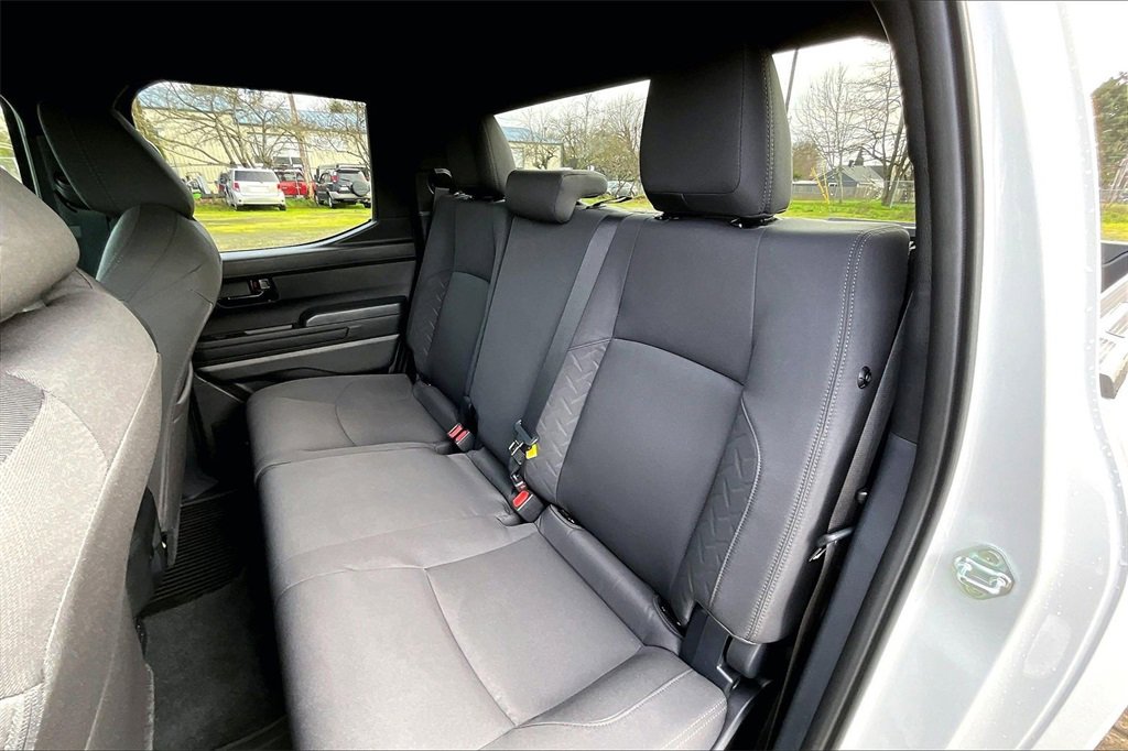 Used 2025 Toyota Tacoma SR image 22
