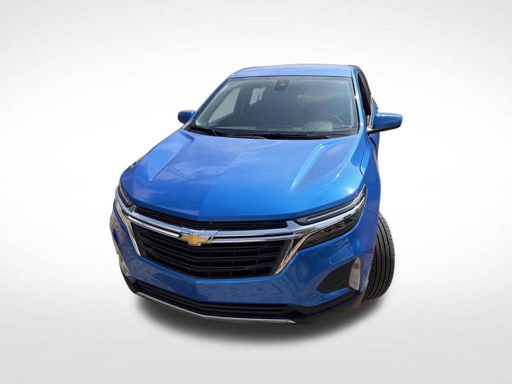 Used 2024 Chevrolet Equinox LT AWD/4WD image 2