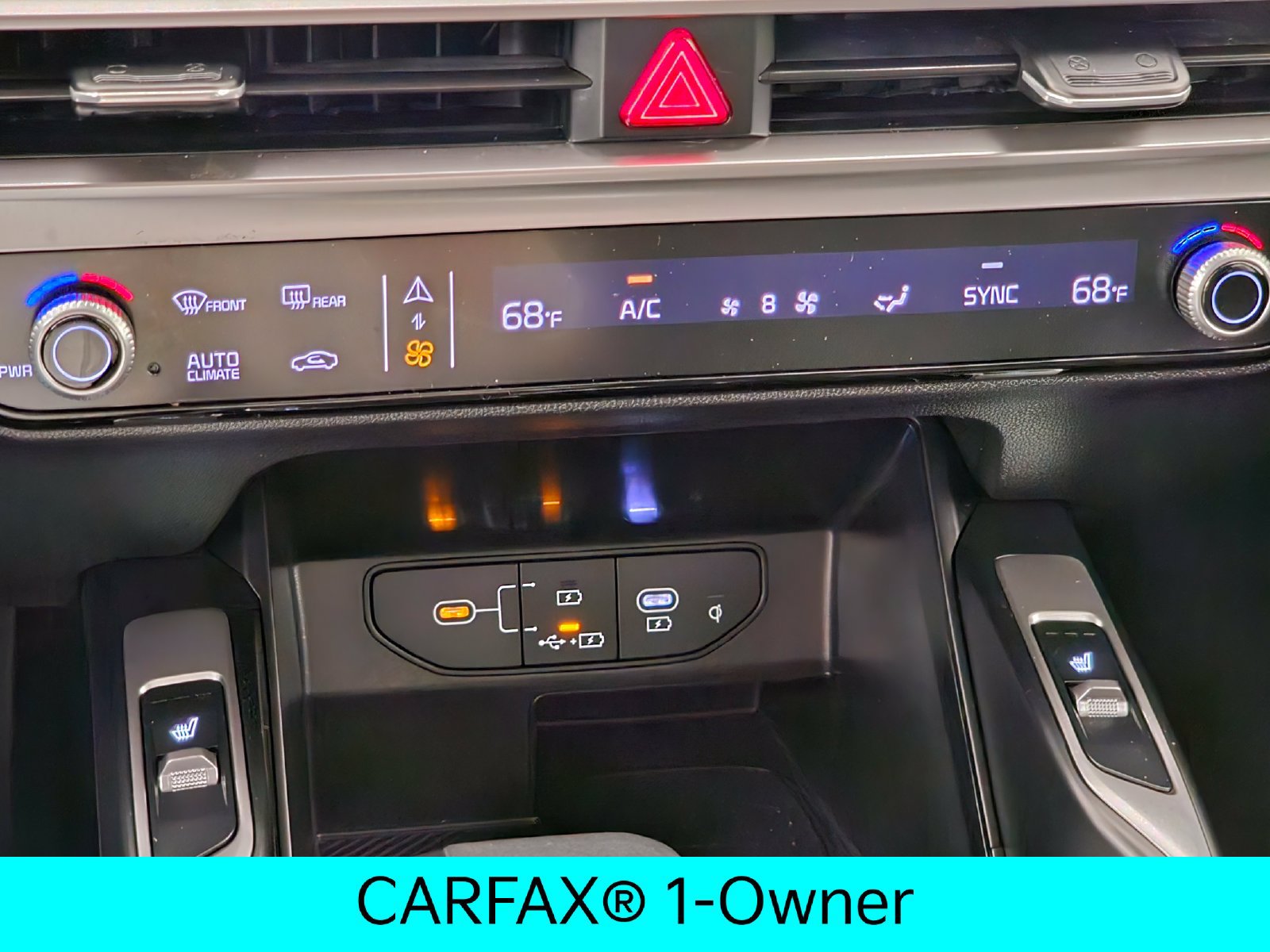 Used 2024 Kia Sorento S w/ Panoramic Sunroof Package FWD image 18