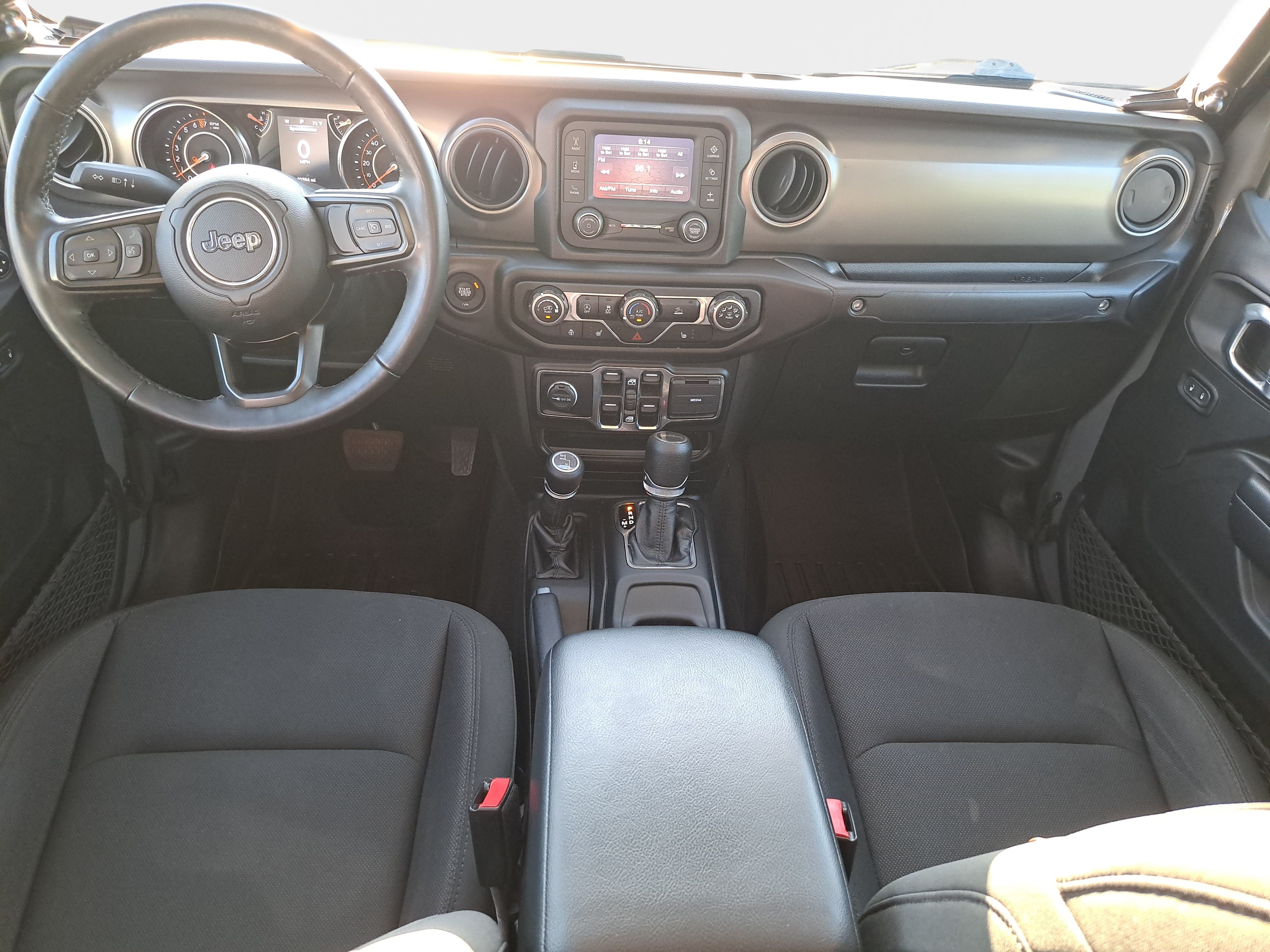 Used 2021 Jeep Gladiator Sport AWD/4WD image 9