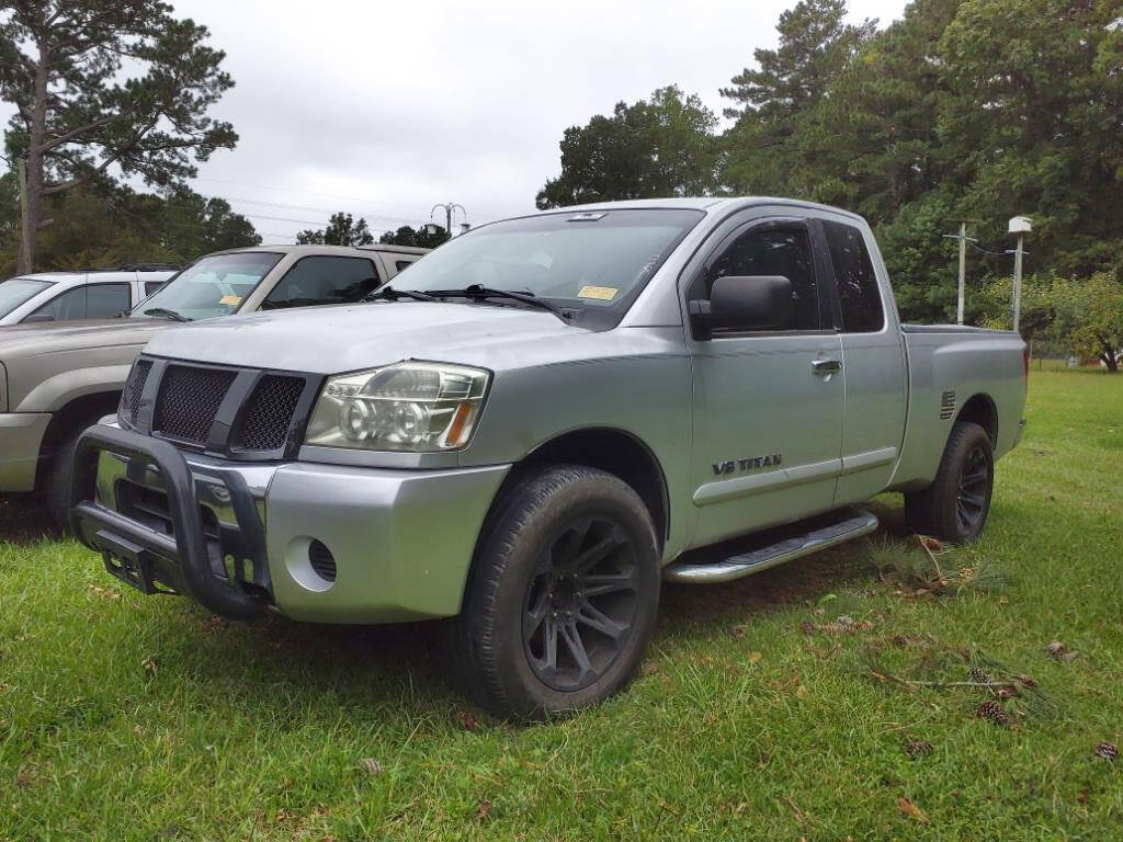 Used 2006 Nissan Titan SE image 2