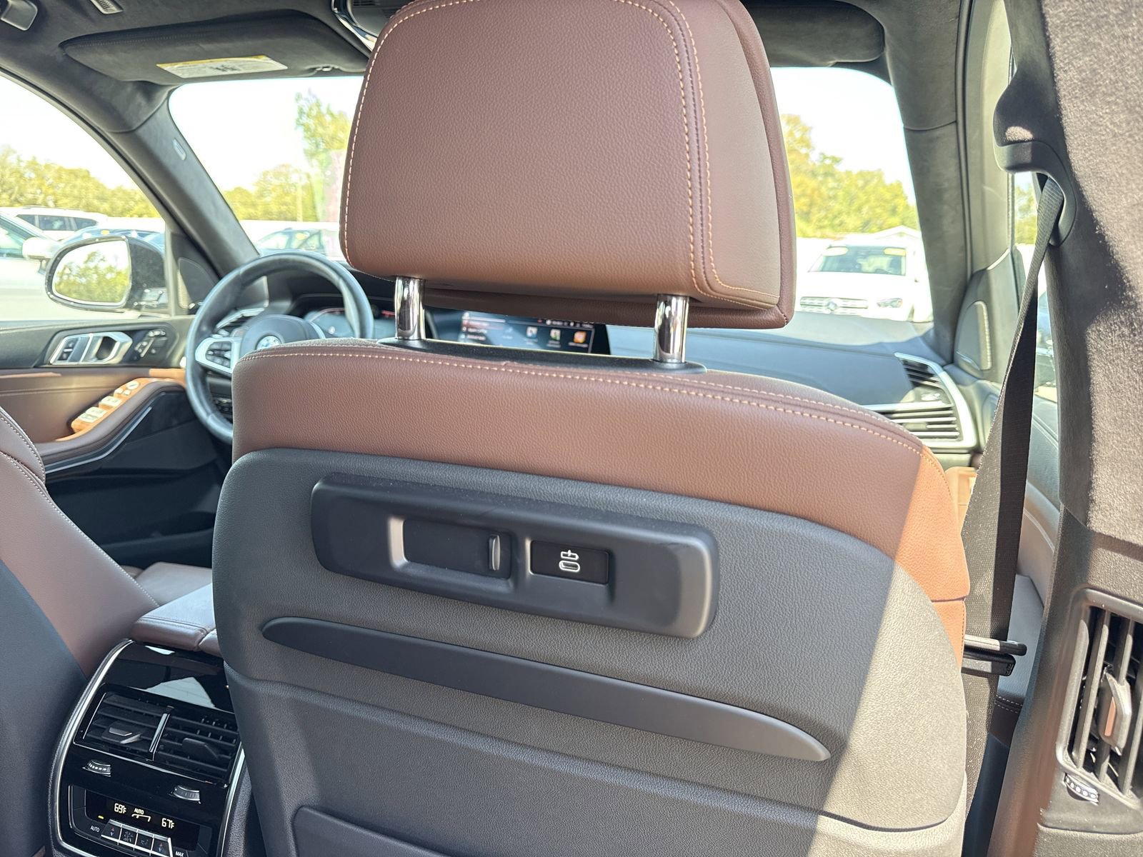 Used 2019 BMW X7 xDrive40i w/ Premium Package image 39