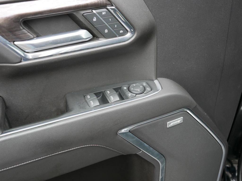 Used 2023 Chevrolet Silverado 1500 LTZ image 15