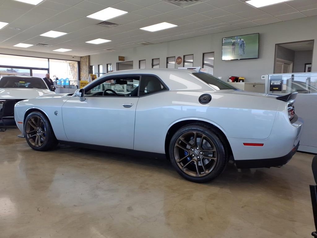 Used 2023 Dodge Challenger SRT Hellcat image 5