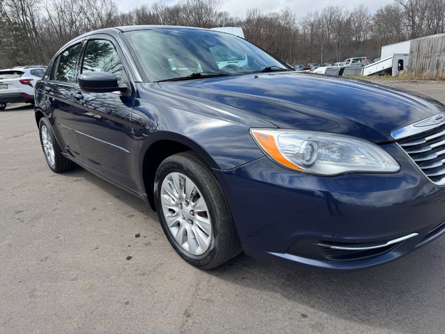 Used 2014 Chrysler 200 LX image 12