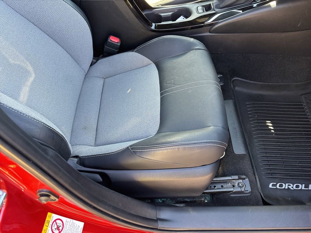 Used 2019 Toyota Corolla XSE FWD image 26