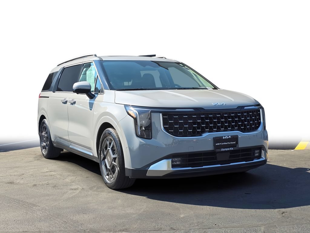 Certified 2025 Kia Carnival SX FWD image 1