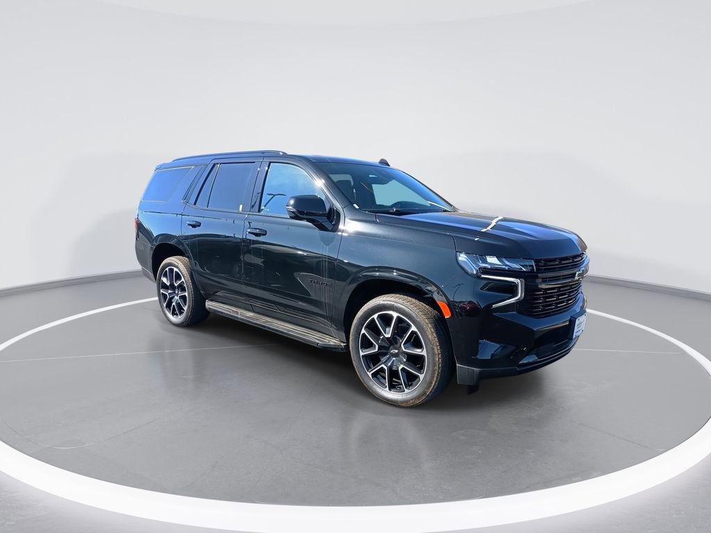 Used 2024 Chevrolet Tahoe RST w/ Luxury Package image 2