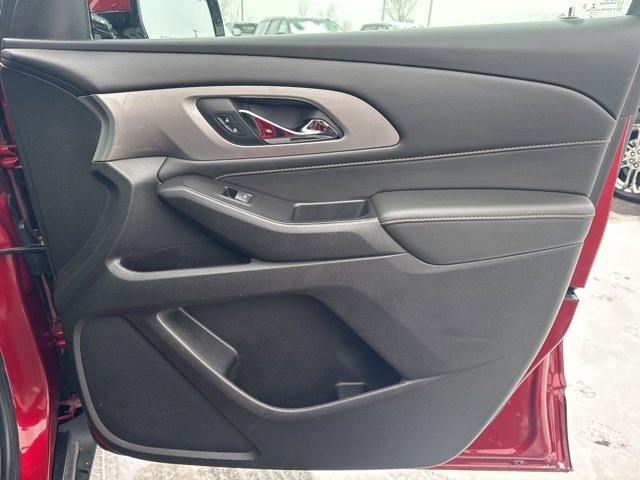 Used 2019 Chevrolet Traverse LT image 19