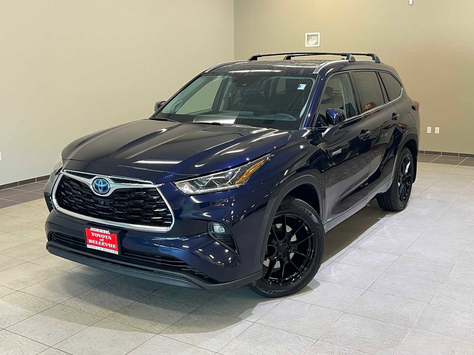 Certified 2021 Toyota Highlander Limited