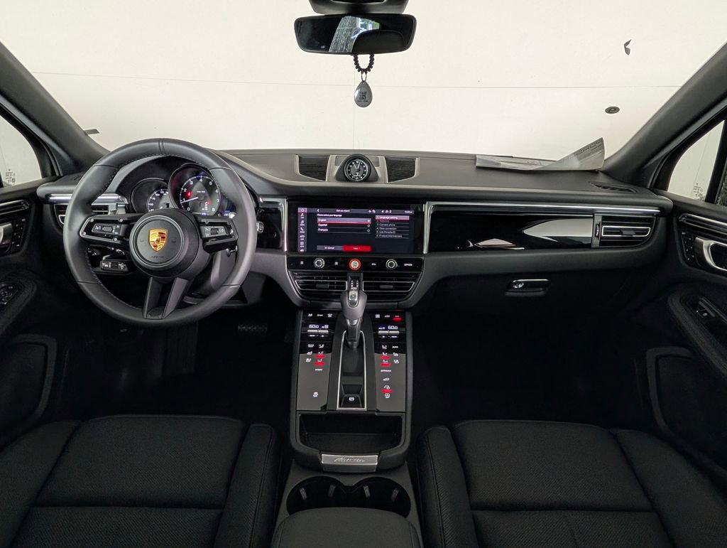 New 2026 Porsche Macan AWD/4WD image 20