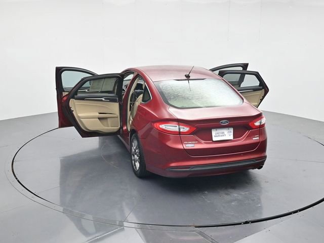 Used 2014 Ford Fusion SE w/ Equipment Group 202A FWD image 42
