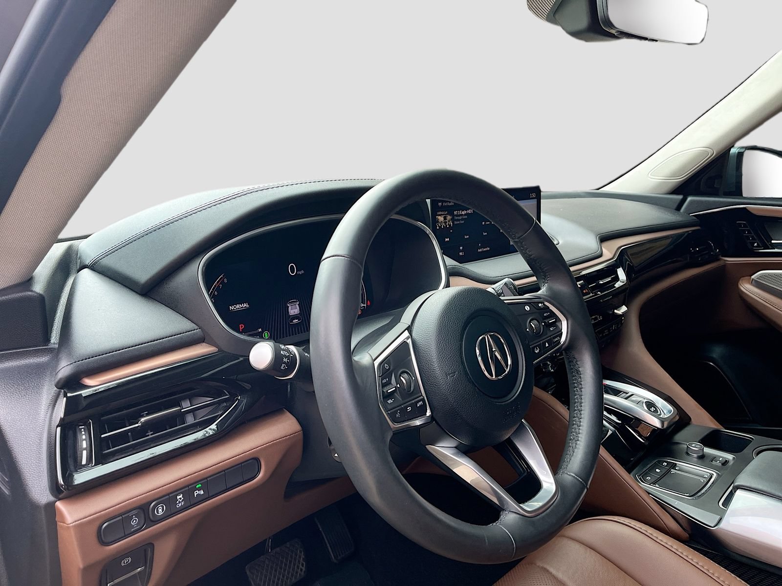 Used 2024 Acura MDX w/ Technology Package FWD image 9