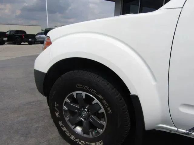 Used 2019 Nissan Frontier PRO-4X image 28