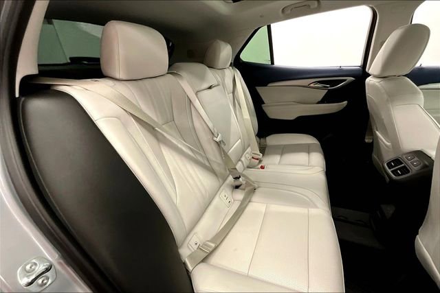 Used 2024 Buick Envision Avenir image 26