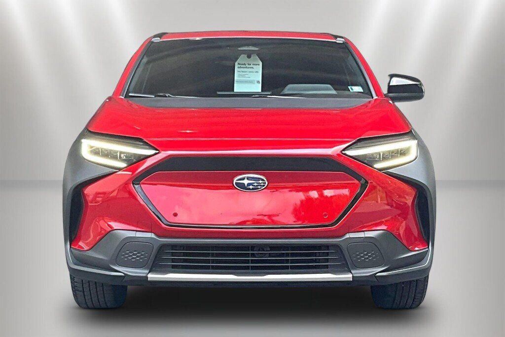 Certified 2025 Subaru Solterra AWD/4WD image 2